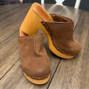 MIA Brown Faux Leather Studded Platform Clog Women Size 7